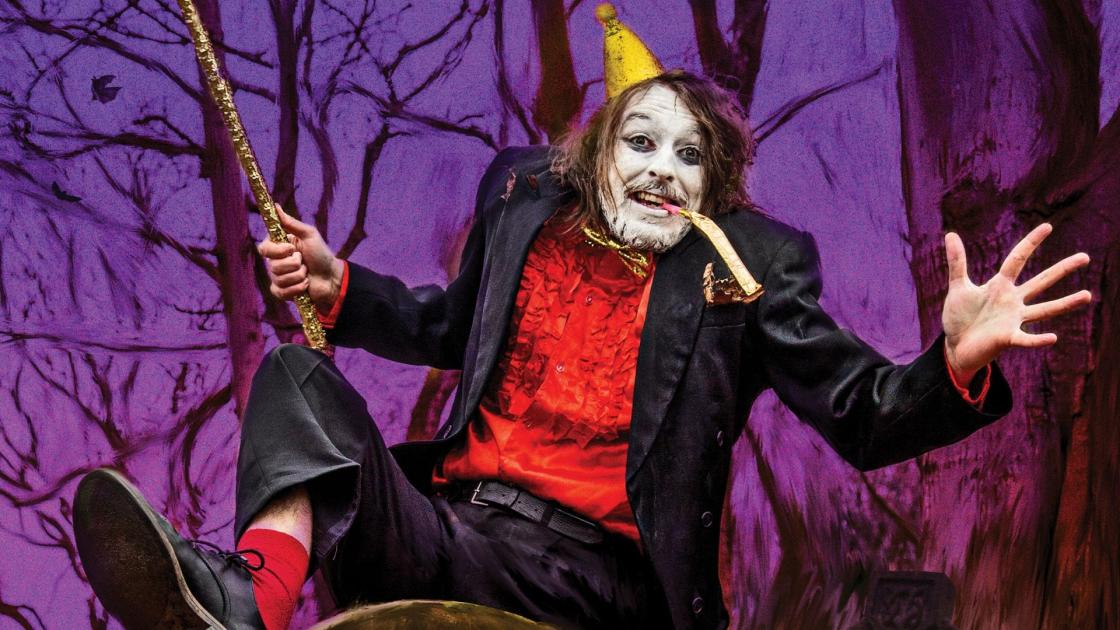 Joe Kent-Walters is Frankie Monroe: DEAD!!! (Good Fun Time)